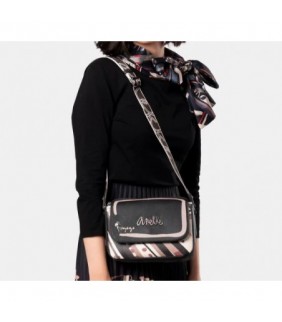 Bandolera de solapa ovalada Parisian Anekke