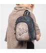 Mochila con bolsillo frontal Studio Anekke