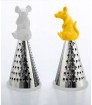 Rallador de queso de  acero inox  con ratón blanco