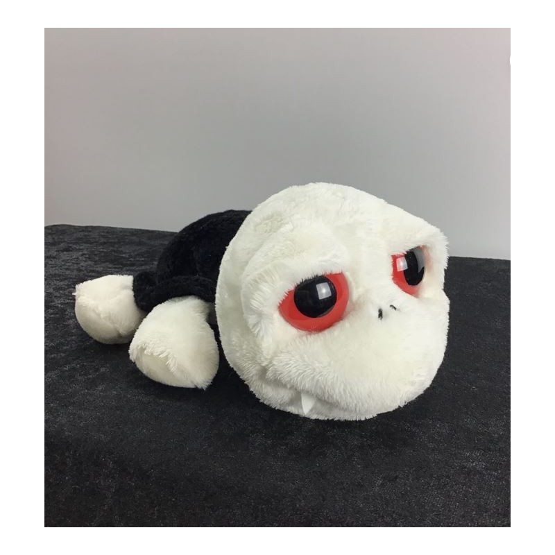 Tortuga vampirica ojos 25cm